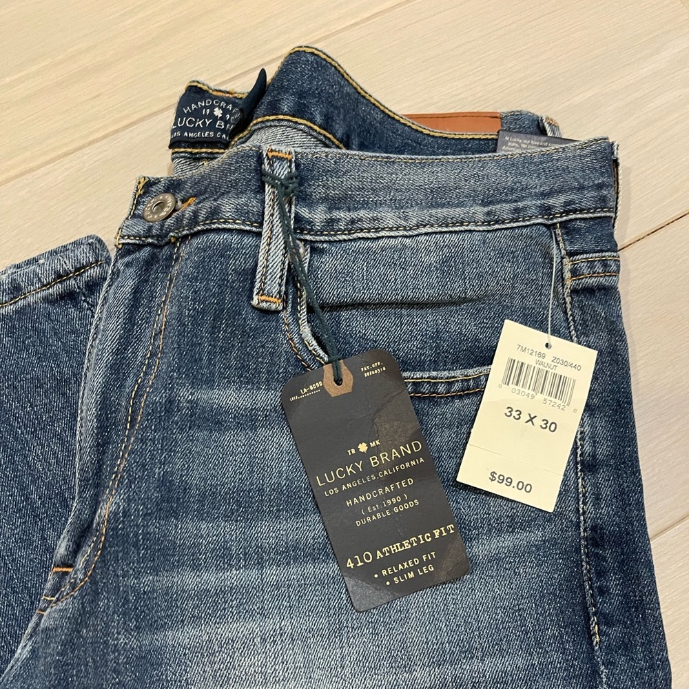 NWT Lucky 410s, size 33 x 30
